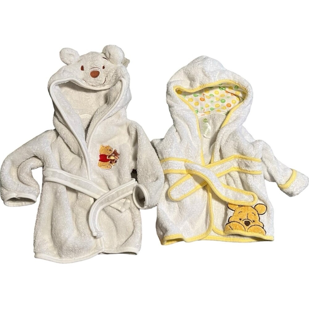 Lot of 2 Winnie the Pooh Disney Baby Bath Towel Infant Robes 0-9mo & 3-6mo